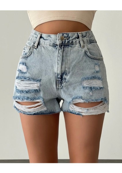 Yırtık Sökük Detaylı Cepli Eskitme Taşlama Püsküllü Cepli Yüksek Bel Kadın Denim Kot Şort indirimleri