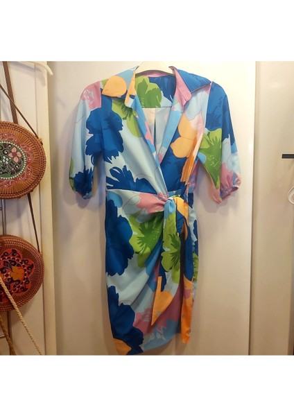 Rengarenk Pastel Renkler Önden Bağlamalı Yakalı Kısa Kol Mevsimlik Baharlık Elbise modelleri