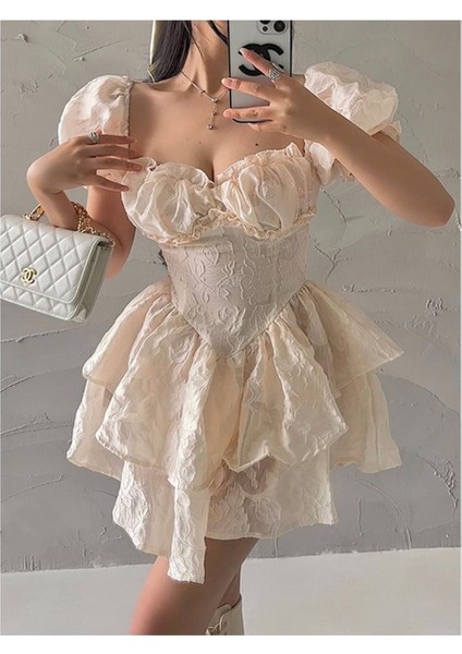 Orta Çağ Kabarık Balon Kol Kabartma Kumaş Süper Mini Elbise Krem