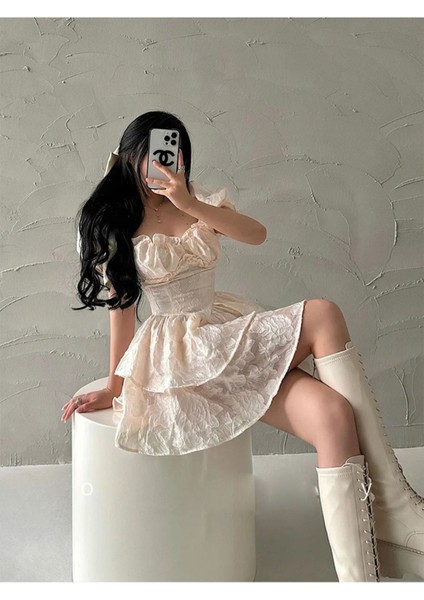 Orta Çağ Kabarık Balon Kol Kabartma Kumaş Süper Mini Elbise Krem fırsatları