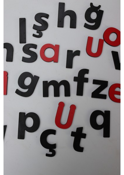 Alfabe Öğrenimini Eğlenceli Hale Getirin: Siyah-Kırmızı Ahşap Küçük Alfabe Seti fırsatları