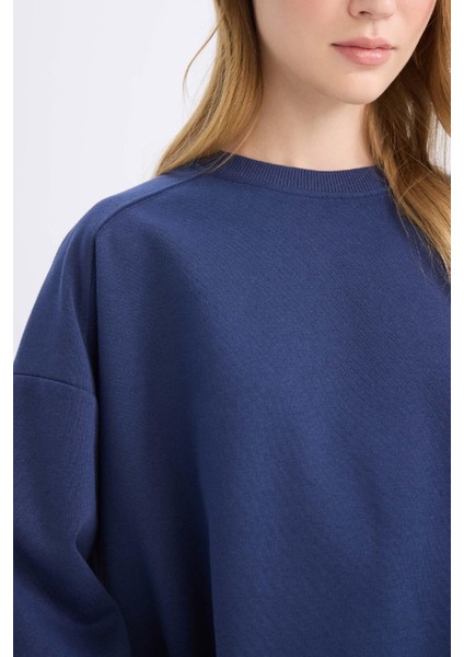 Coool Oversize Geniş Kalıp Bisiklet Yaka Kalın Basic Düz Sweatshirt A4177AX24WN