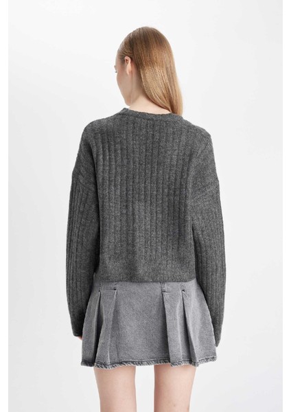 Regular Fit V Yaka Basic Düz Düğmeli Triko Hırka R1389AZ24WN