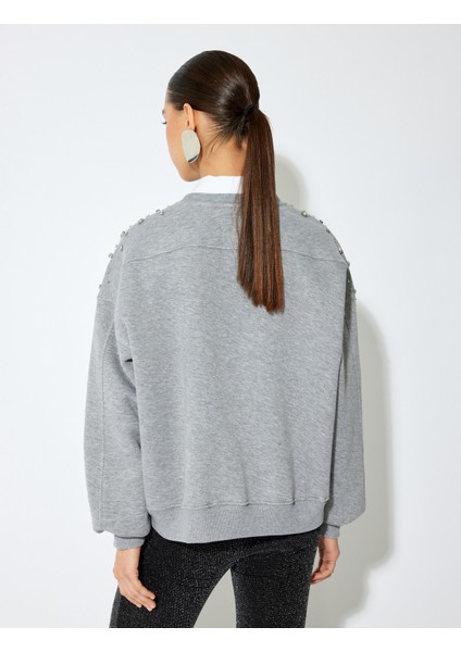 Uzun Kollu Bisiklet Yaka Taşlı Oversize Sweatshirt fırsatları