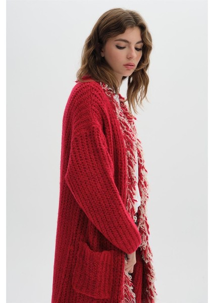 Kırmızı Uzun Püsküllü Triko Hırka fırsatları