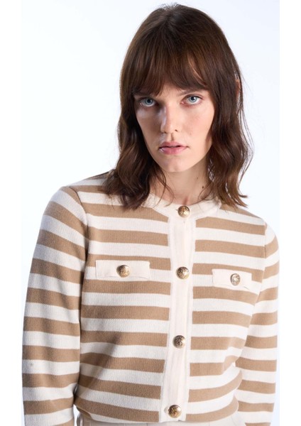 Camel Düğme Detaylı Çizgili Triko Kazak fiyatları