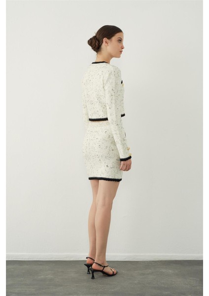 Siyah-Ekru Chanel V Yaka Düğmeli Triko Hırka indirimleri