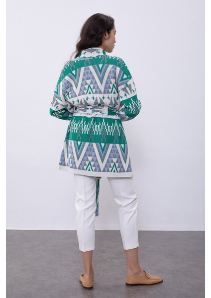 Yeşil Desenli Triko Hırka indirimleri