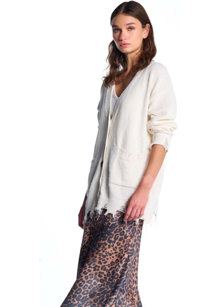 Ekru Cep Detaylı Triko Hırka fiyatları