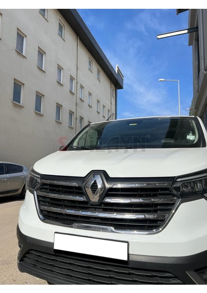 Renault Trafic Krom Ön Panjur 3 Prç. 2019 Üzeri indirimleri
