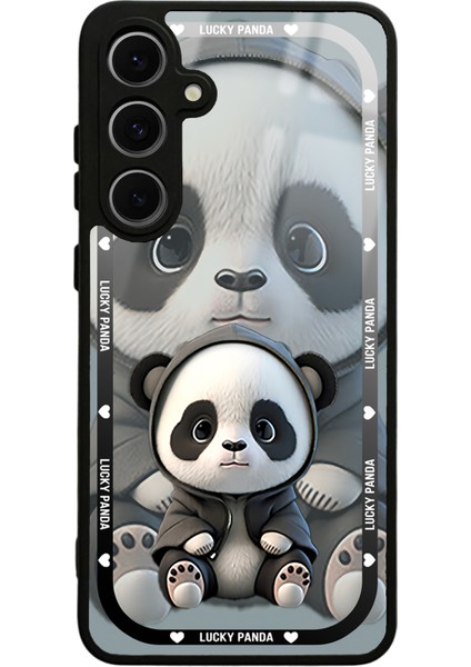 Samsung S24 Fe White Lucky Panda Tasarımlı Glossy Telefon Kılıfı