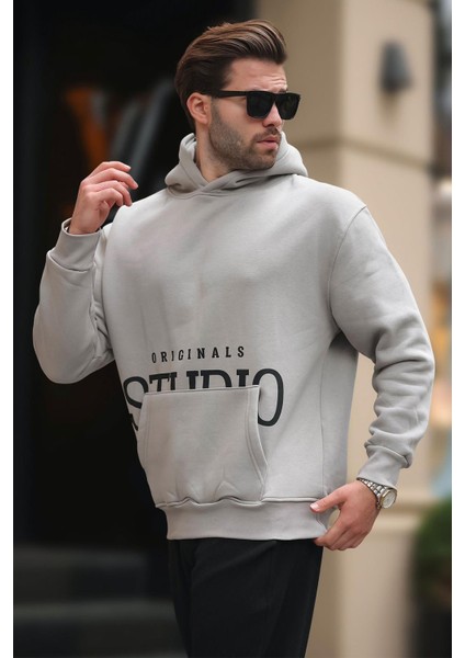 Boyalı Gri Kapüşonlu Baskılı Cep Detaylı Sweatshirt E7076