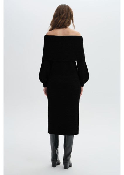 Siyah Şal Yaka Uzun Triko Elbise fırsatları