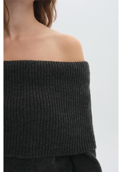 Antrasit Şal Yaka Uzun Triko Elbise fırsatları