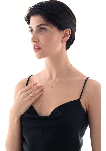 0,30 Karat Pırlanta Yüzük indirimleri