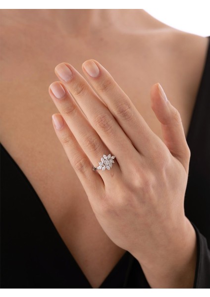 0,73 Karat Tasarım Pırlanta Yüzük