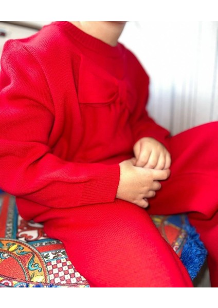 Kız Fiyonk Detaylı Kırmızı Triko Takım fırsatları