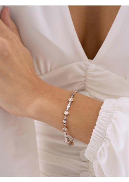 2,72 Karat Baget Pırlanta Bileklik fiyatları