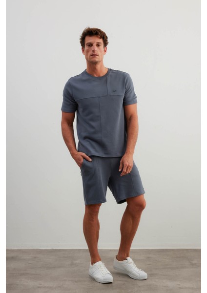 Erkek Pamuklu Kesik Detaylı Kısa Kollu T-Shirt modelleri