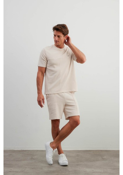 Erkek Pamuklu Kesik Detaylı Kısa Kollu T-Shirt indirimleri