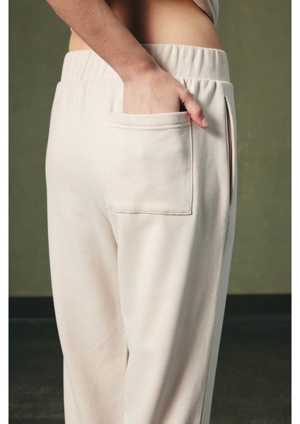 Kadın Soft Dokulu Pamuklu Üç Iplik Cepli Uzun Eşofman Altı fırsatları