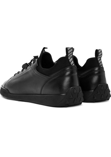 Erkek Siyah Bağcıklı Deri Sneaker 24WFD641118