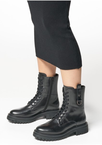 Kadın Siyah Iridea Bağcıklı Deri Postal Bot D46HRB00043C9999 fırsatları