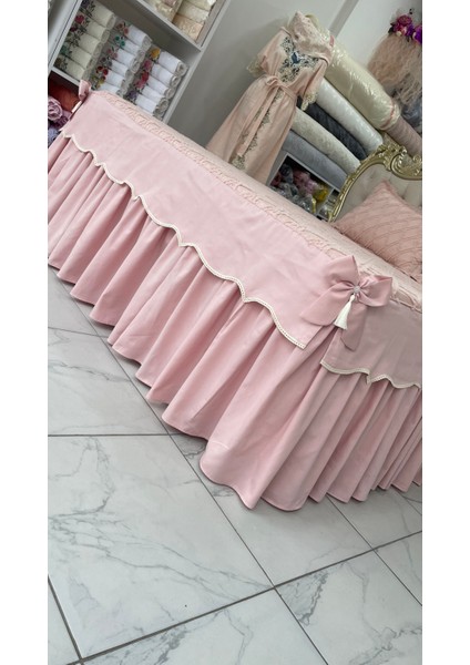 Pudra Pembe Yatak Örtüsü