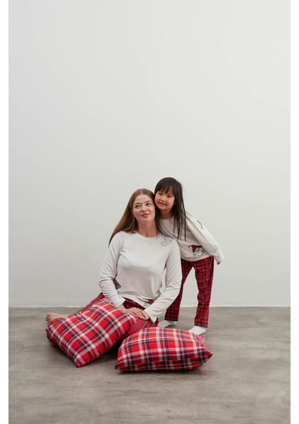 Kız Çocuk Pamuklu Uzun Kollu Pijama Takımı