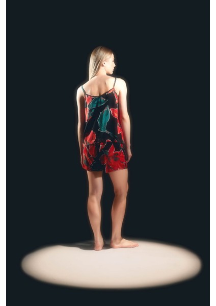 Kadın Vegan Dokuma Cepli Şort fırsatları