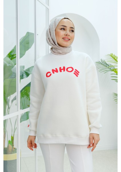 Nakış Detaylı Oversize Sweat Beyaz