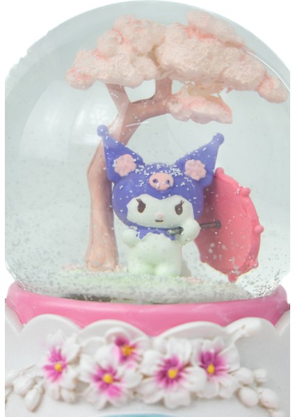 Kar Küresi Hello Kitty ve Kuromi Temalı Müzikli Pilli Renkli Işıklı Dekoratif Hediyelik modelleri