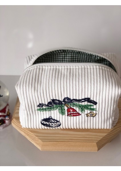 Yılbaşı Desenli Nakışlı - Makyaj Çantası - Organizer - Hediyelik 18 x 10 x 10 cm modelleri