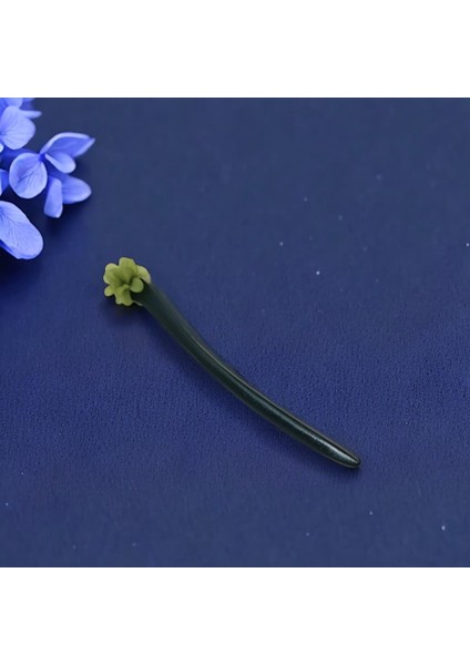 Zarafeti Tamamlayan Geleneksel Çin Tarzı Çiçekli, Sandal Ağacından Siyah Bozalı Şık Saç Iğneleri / Tokaları - Her Anınıza Şıklık Katın!