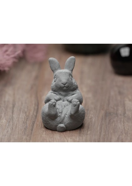 Sevimli Yatan Paskalya Tavşanı Figürü