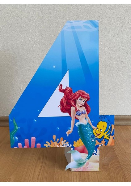 Ariel Deniz Kızı "4" Masaüstü Ayaklı Pano