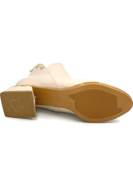 Tenni Trok Detaylı Alçak Topuklu Fermuarlı Kısa Kadın Bot Bej indirimleri