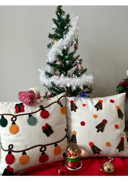 Yılbaşına Özel Tasarlanmış Punch Işlemeli Kırlentler, Rengarenk, Zarif ve Şık Yılbaşı Dekoru (43 x 43 cm ), 2 Adet, Konforlu ve Dayanıklı Kumaş, Ev ve Ofis Için Ideal Hediye