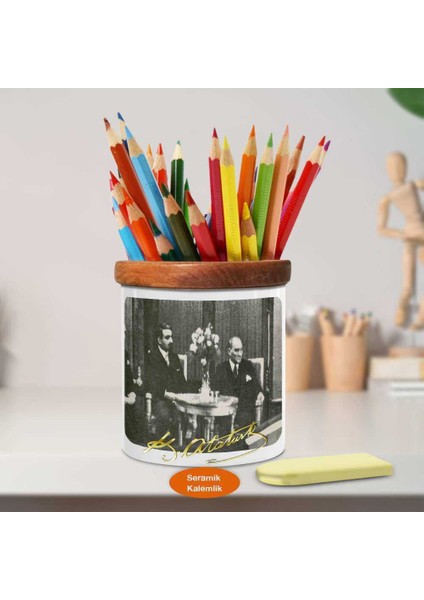 Misafirini Ağırlayan Kemal Atatürk Ahşap Seramik KALEMLIK-117 fiyatları