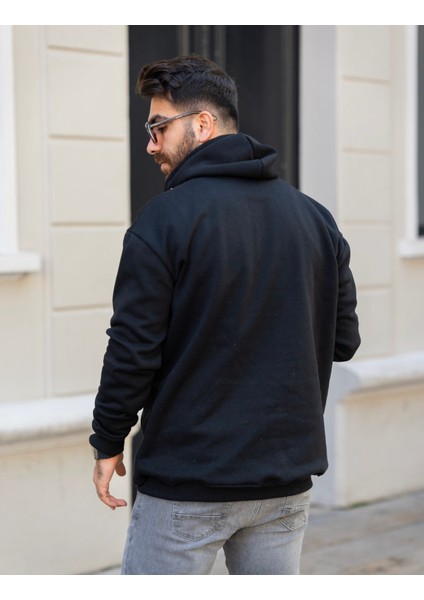 Siyah Renkli Kapüşonlu Kanguru Cepli Sweatshirt