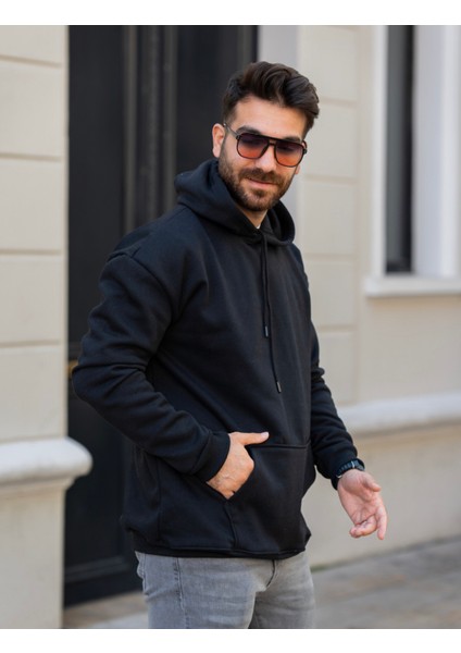 Siyah Renkli Kapüşonlu Kanguru Cepli Sweatshirt