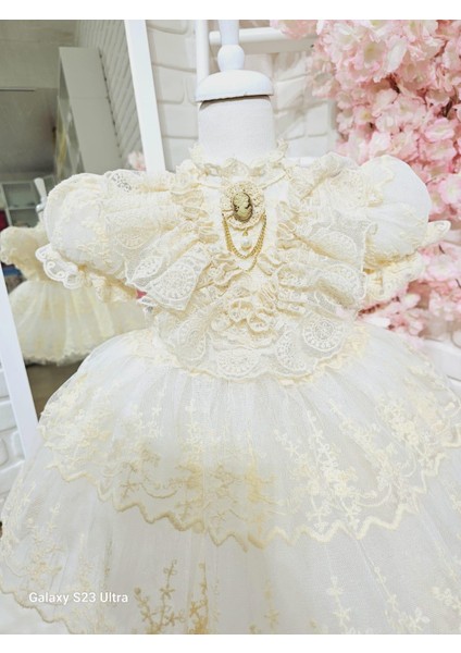 Angel Dantelli Kısa Kollu Kız Bebek Elbisesi modelleri