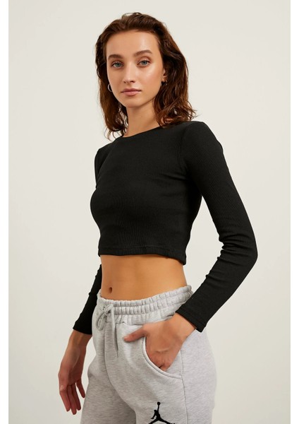 Kadın Siyah Kaşkorse Crop Uzun Kollu Body