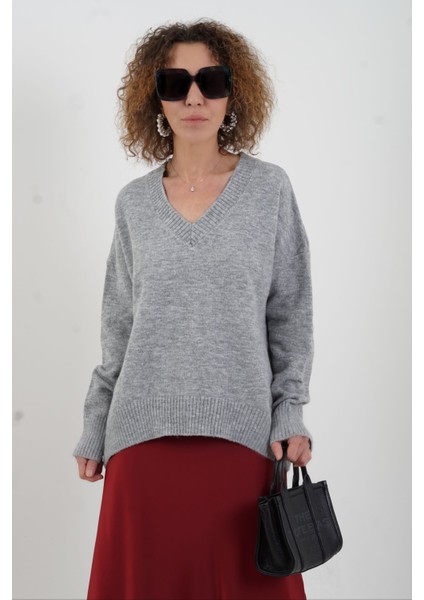 Gri Melanj Best V Yaka Kazak