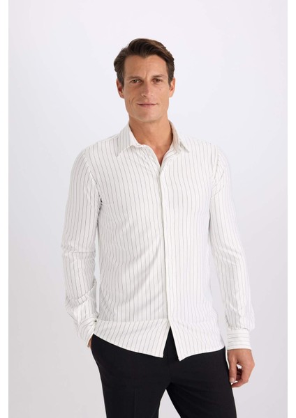 Slim Fit Dar Kesim Polo Yaka Uzun Kollu Gömlek D4533AX24AU