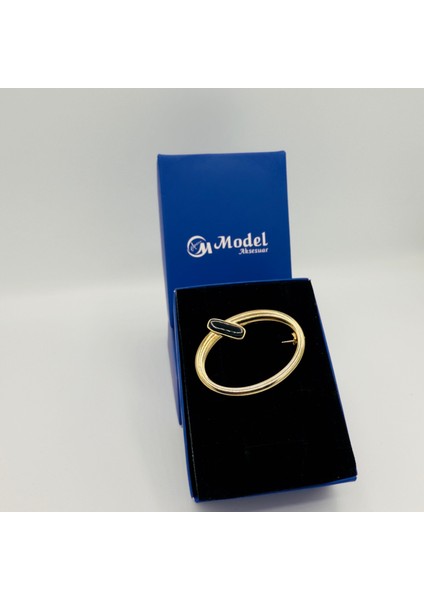 Oval Siyah Işlemeli Gold Broş