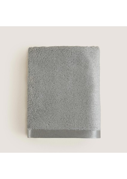 Floss Yüz Havlusu 50 x 90 cm Açık Gri