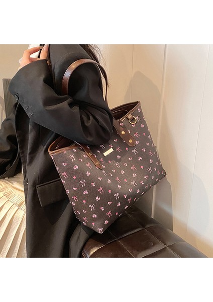 Avrupa ve Amerikan Pastoral Tarzı Büyük Kapasiteli Taze Küçük Çiçekli Omuz Çantası (Yurt Dışından) fiyatları