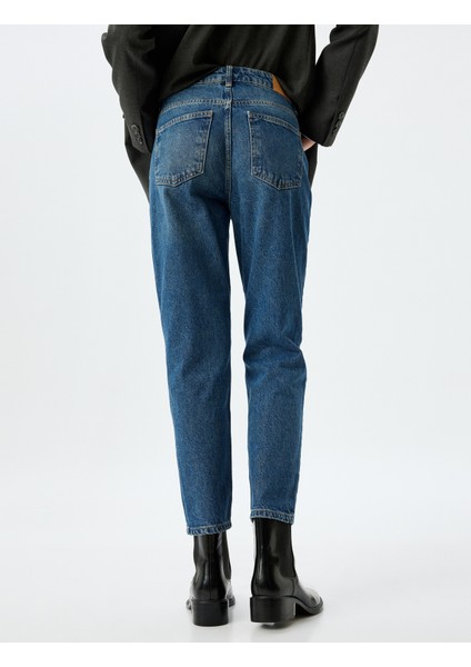 Normal Bel Cepli Düğmeli Pamuklu Mom Fit Kot Pantolon fırsatları