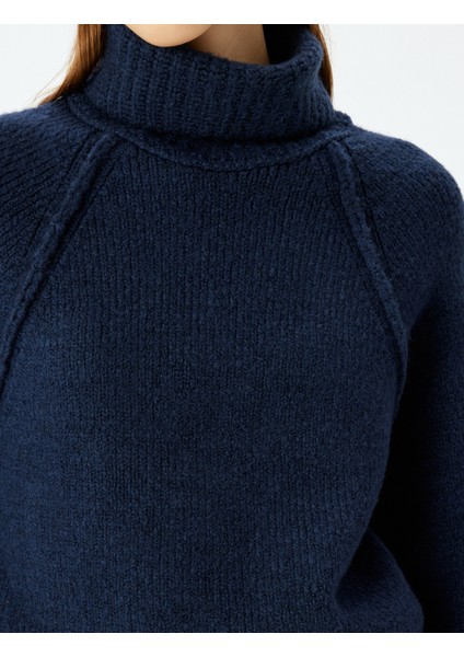 Balıkçı Yaka Dikiş Detaylı Uzun Kollu Triko Kazak indirimleri